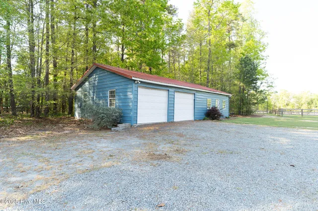 $895,000 | 104 Bridle Path Lane, Carthage, NC 28327