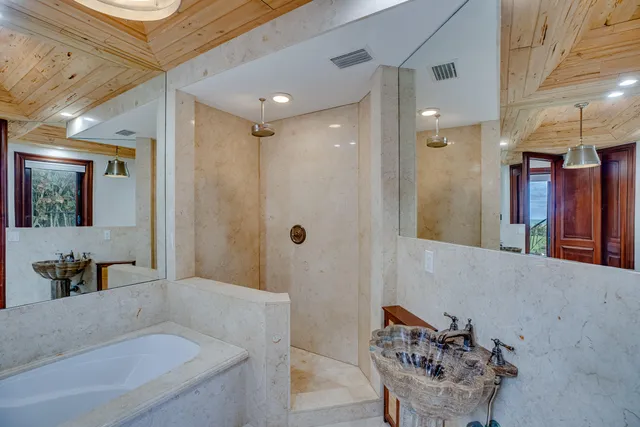 a view of entryway with stairs