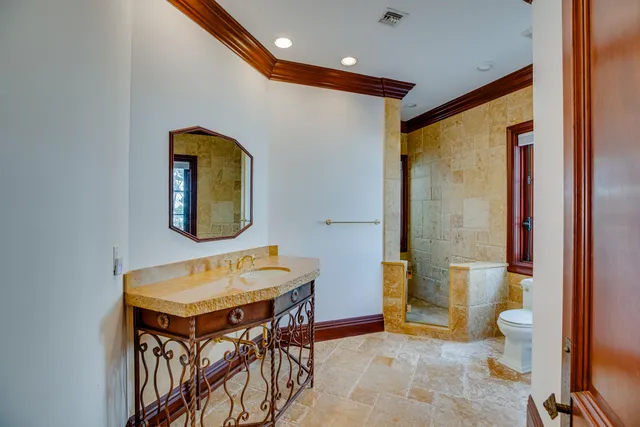 a view of walk in closet