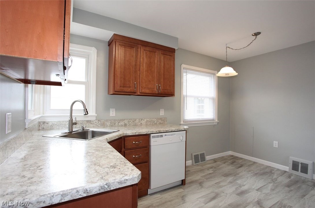 13106 Carpenter Road Garfield Heights, OH 44125 - Photo 6 of 29