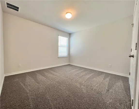 $2,195 | 704 Long Run, Liberty Hill, TX 78642