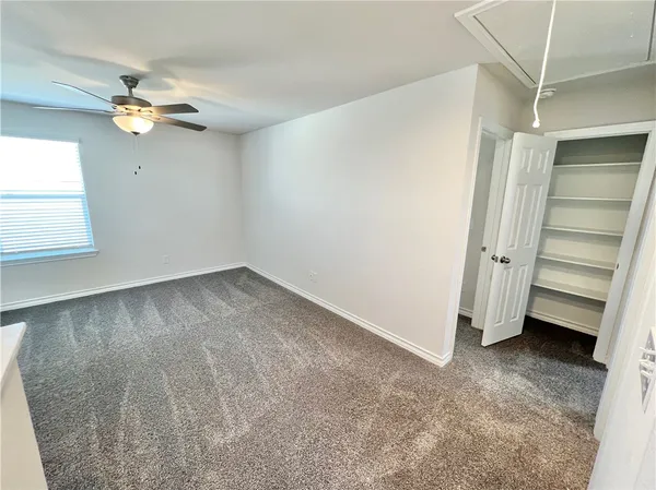 $2,195 | 704 Long Run, Liberty Hill, TX 78642