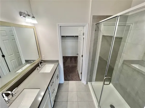 $2,195 | 704 Long Run, Liberty Hill, TX 78642