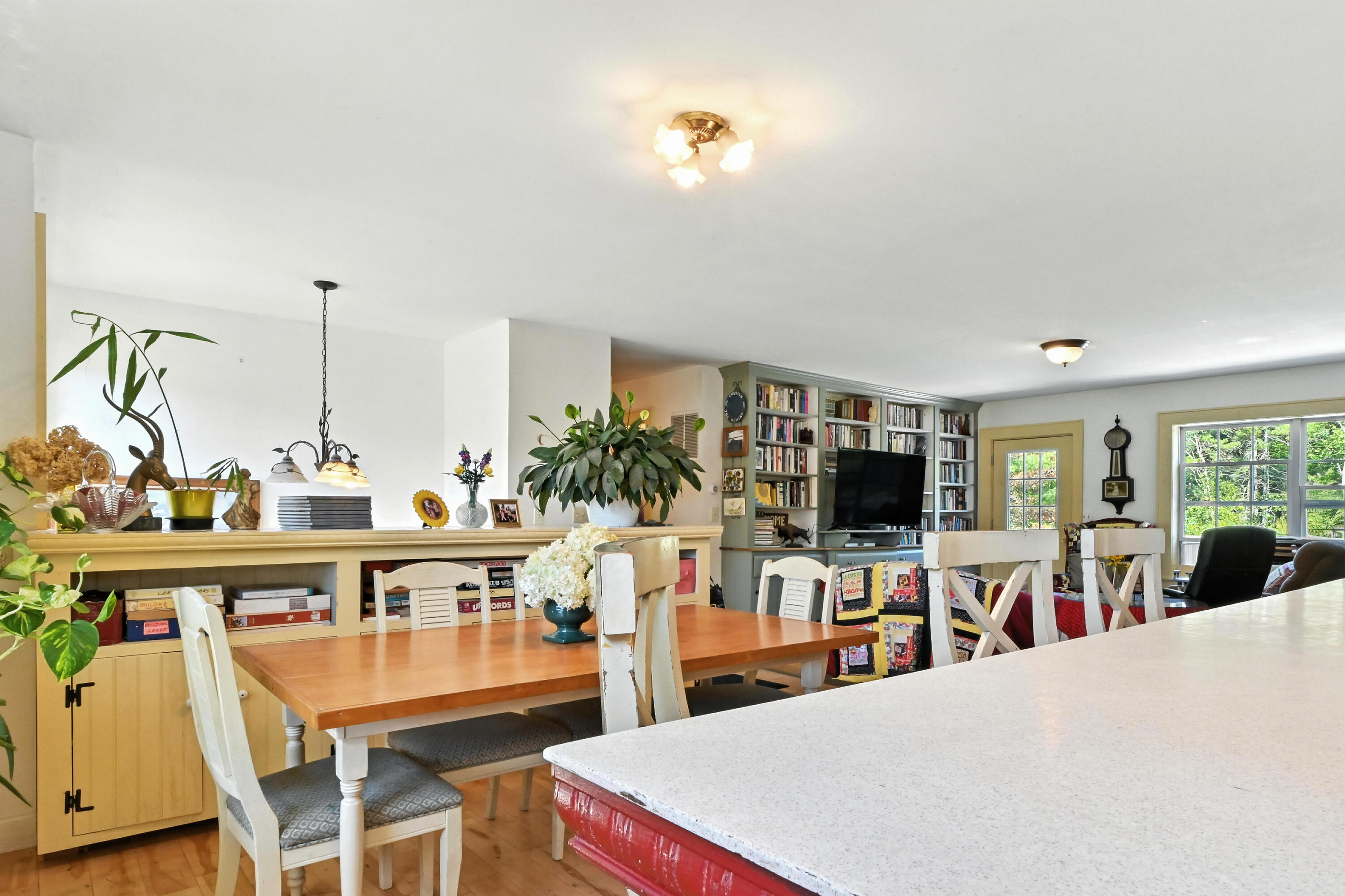27 Mountain View Road Leeds, ME 04263 - Photo 19 of 105 Dining