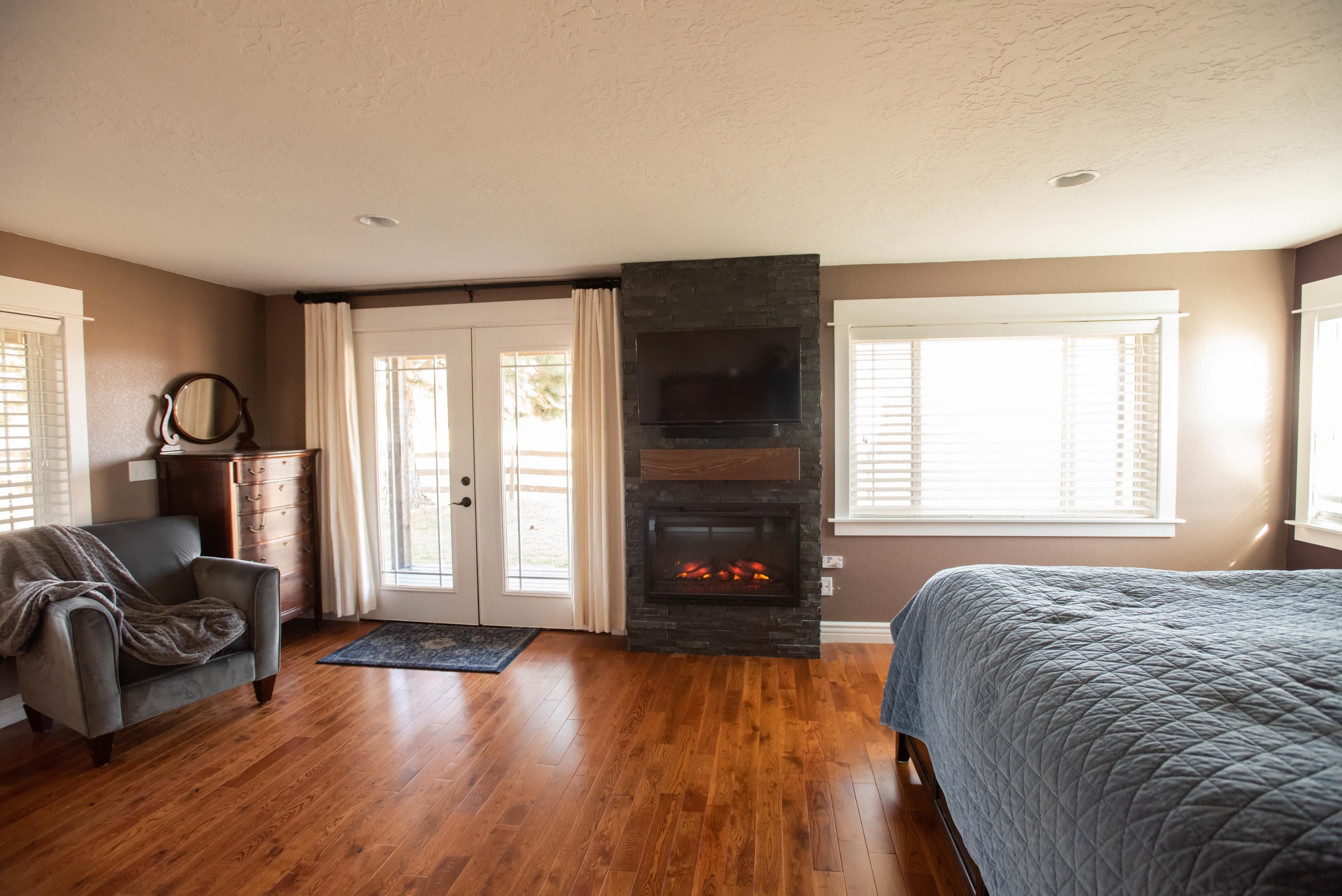 22380 Rickard Road Bend, OR 97702 - Photo 21 of 48 22380RickardRd-23