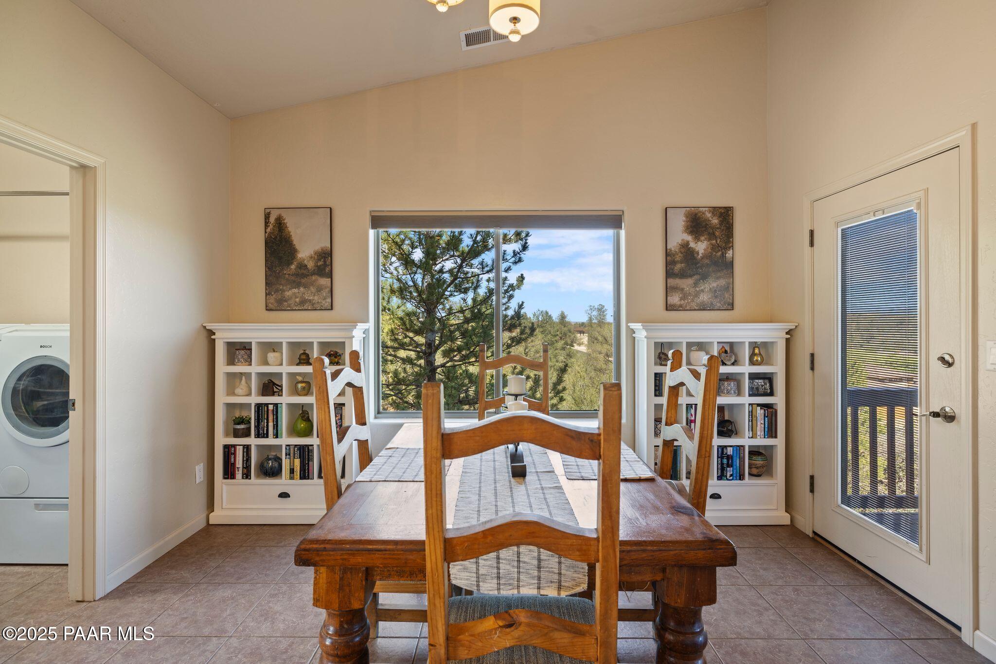 840 Peak View Way Prescott, AZ 86303 - Photo 20 of 56 150-Dining Room