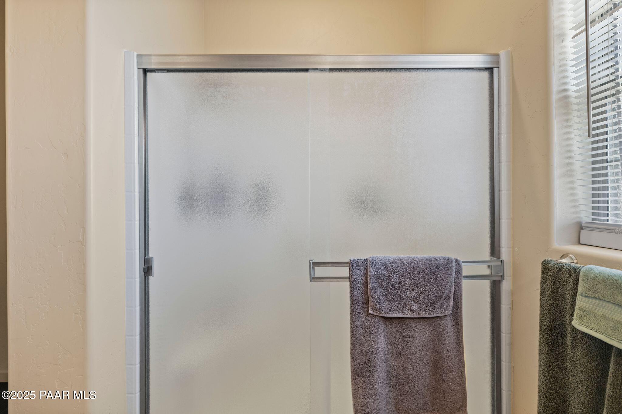 840 Peak View Way Prescott, AZ 86303 - Photo 29 of 56 194-Primary Bathroom