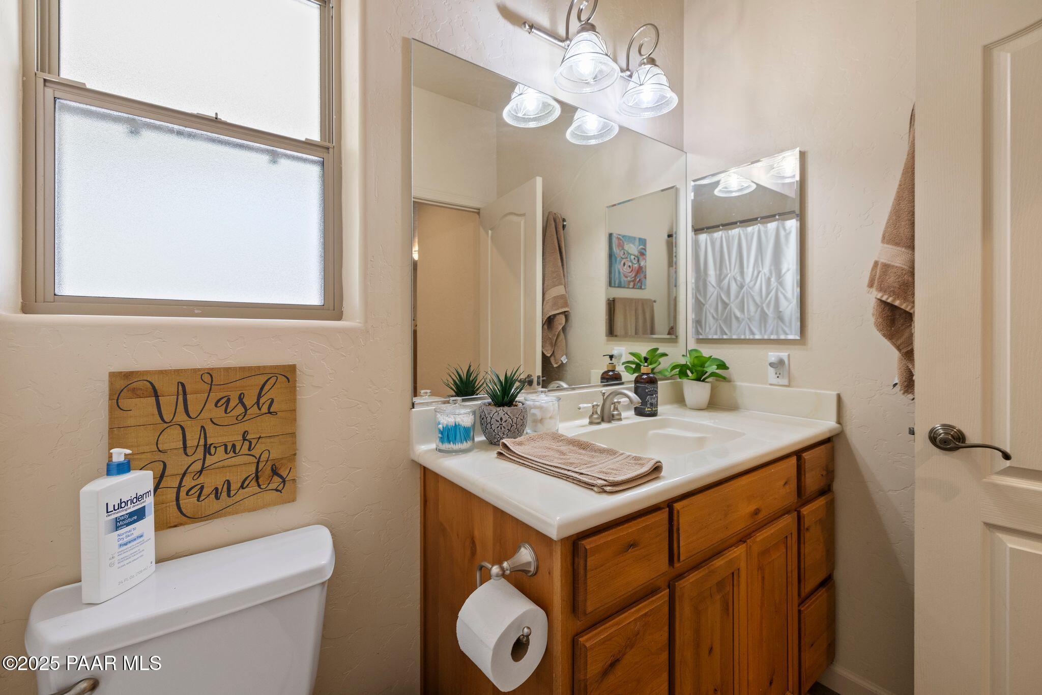 840 Peak View Way Prescott, AZ 86303 - Photo 32 of 56 209-Bathroom #1