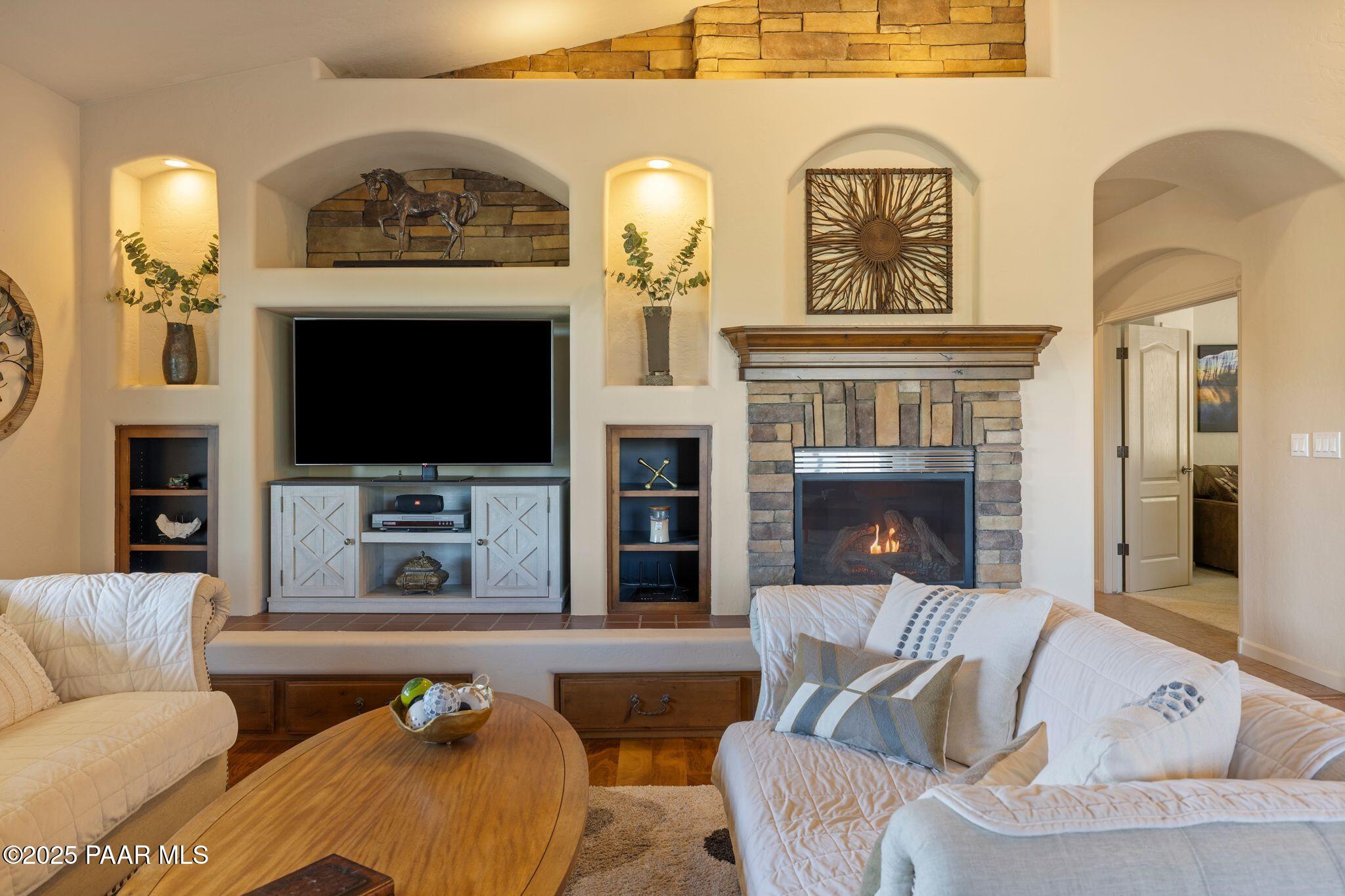 840 Peak View Way Prescott, AZ 86303 - Photo 7 of 56 120-Living Room