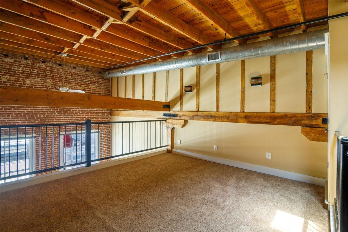 324 Salem Avenue Southwest, Unit 303 Roanoke, VA 24016 - Photo 11 of 21 a view of an empty room