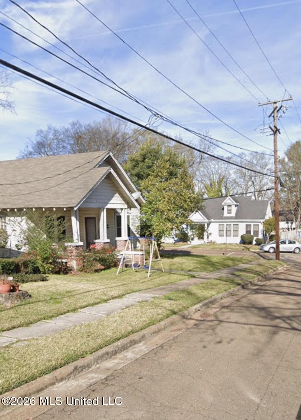 231 Dobson Avenue Canton, MS 39046 - Photo 4 of 7 3