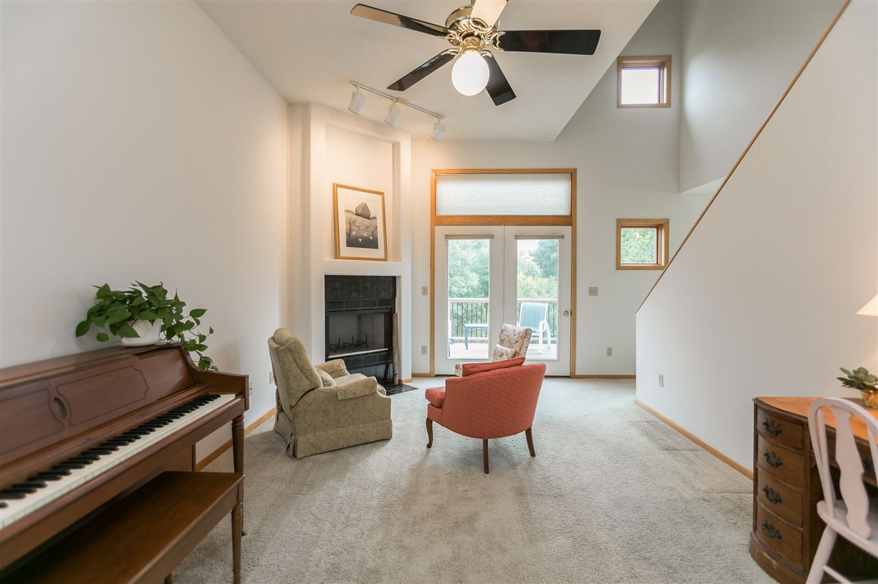 2108 Holiday Road Coralville, IA 52241 - Photo 8 of 36 Gallery Image 8