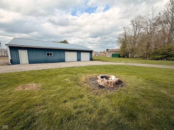 $195,000 | 7090 West Washington Street, Holton, IN 47023