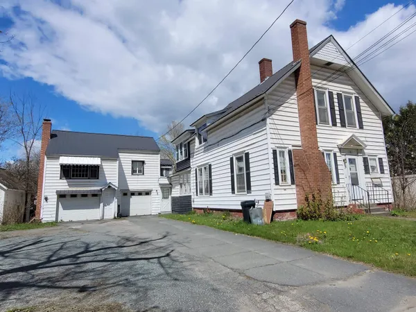 $198,000 | 4 Tulip Street, Lyndon, VT 05851