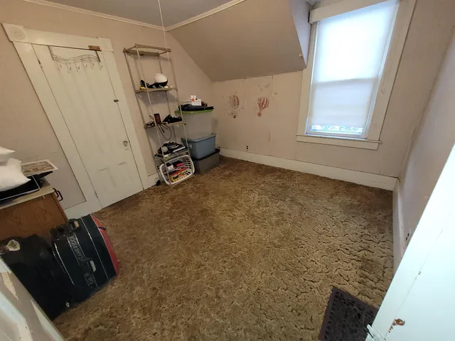 $205,000 | 4 Tulip Street, Lyndon, VT 05851