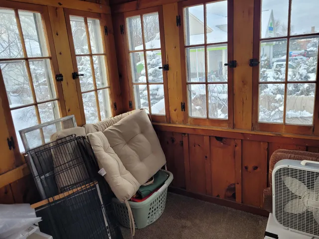 $205,000 | 4 Tulip Street, Lyndon, VT 05851