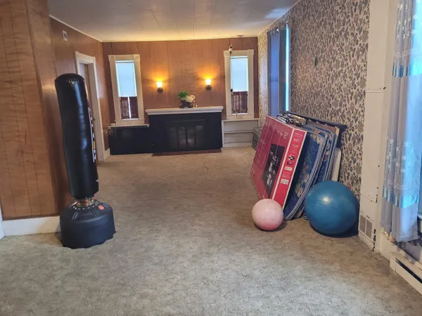 $205,000 | 4 Tulip Street, Lyndon, VT 05851