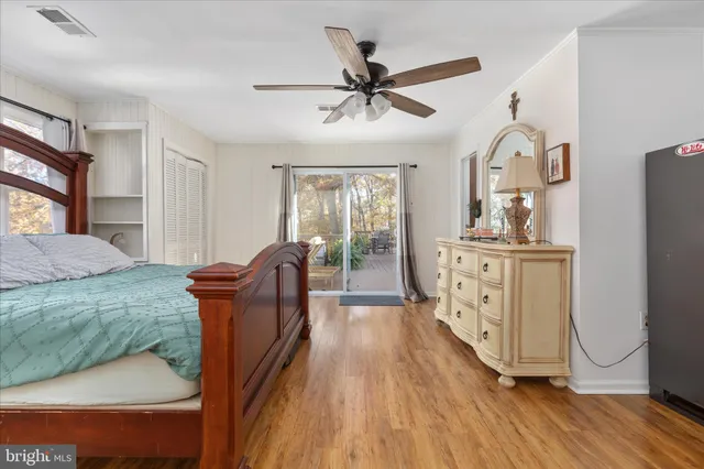 $649,995 | 2113 Gore Drive, Haymarket, VA 20169