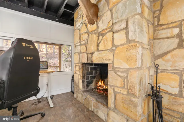 $649,995 | 2113 Gore Drive, Haymarket, VA 20169