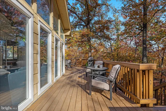 $649,995 | 2113 Gore Drive, Haymarket, VA 20169