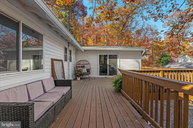 $649,995 | 2113 Gore Drive, Haymarket, VA 20169