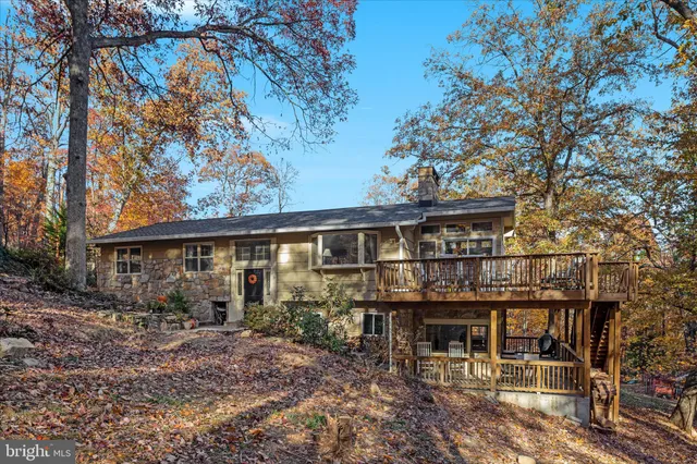 $649,995 | 2113 Gore Drive, Haymarket, VA 20169