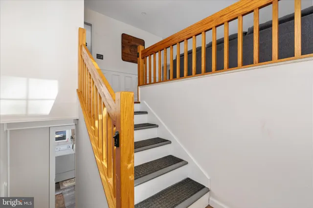 $649,995 | 2113 Gore Drive, Haymarket, VA 20169