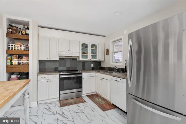 $649,995 | 2113 Gore Drive, Haymarket, VA 20169