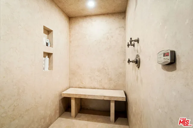 $21,500 | 9155 Warbler Place, West Hollywood, CA 90069