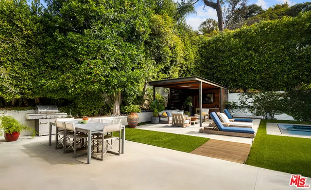 $21,500 | 9155 Warbler Place, West Hollywood, CA 90069