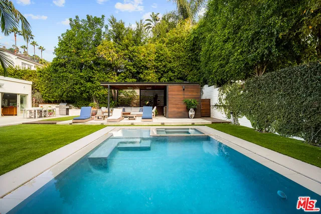 $21,500 | 9155 Warbler Place, West Hollywood, CA 90069