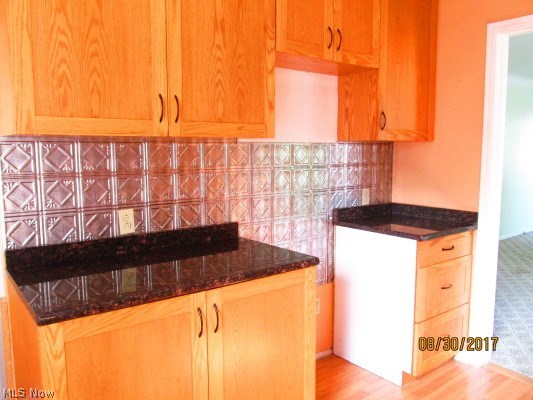14507 Alger Road Cleveland, OH 44111 - Photo 5 of 9 Gallery Image 5