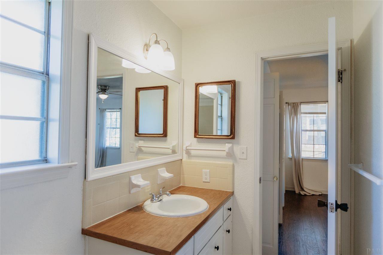 4233 Croydon Road Pensacola, FL 32514 - Photo 26 of 32 Gallery Image 26