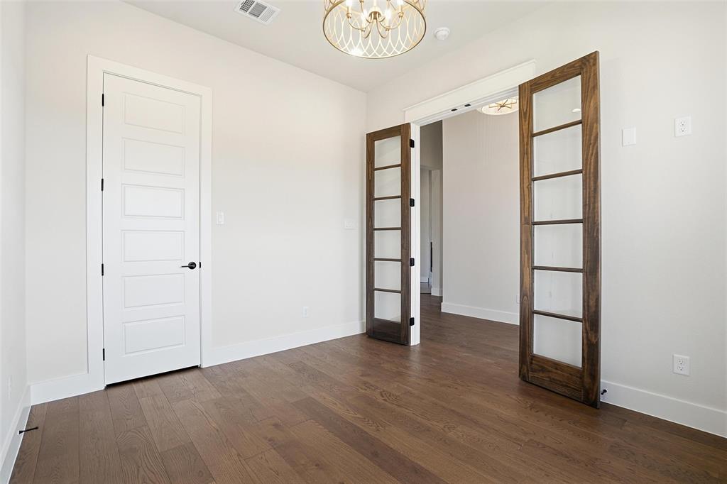 421 Mah Cheta Aledo, TX 76008 - Photo 3 of 38