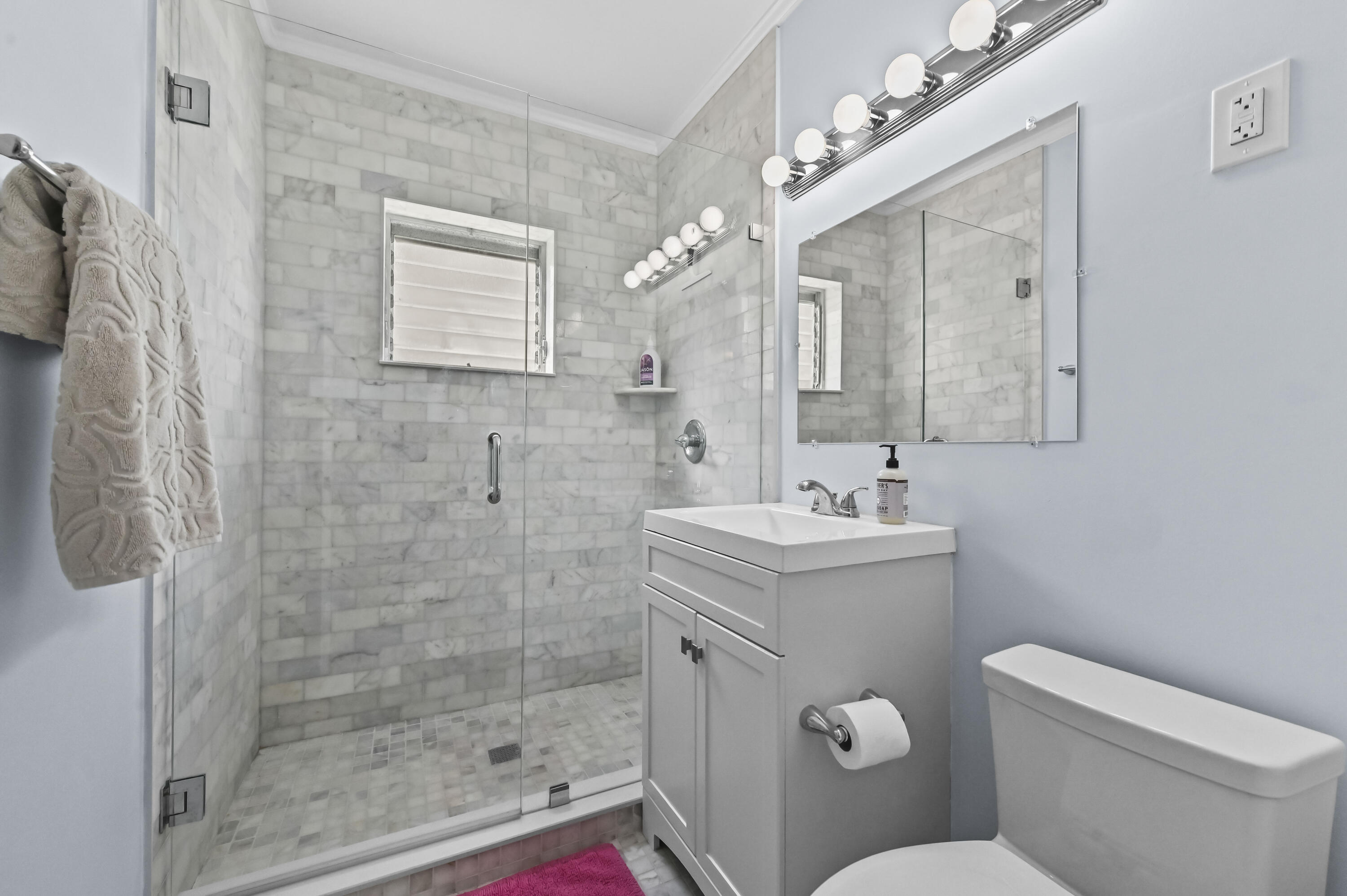 604 Ardmore Road West Palm Beach, FL 33401 - Photo 14 of 15 a bathroom with a sink a toilet and shower