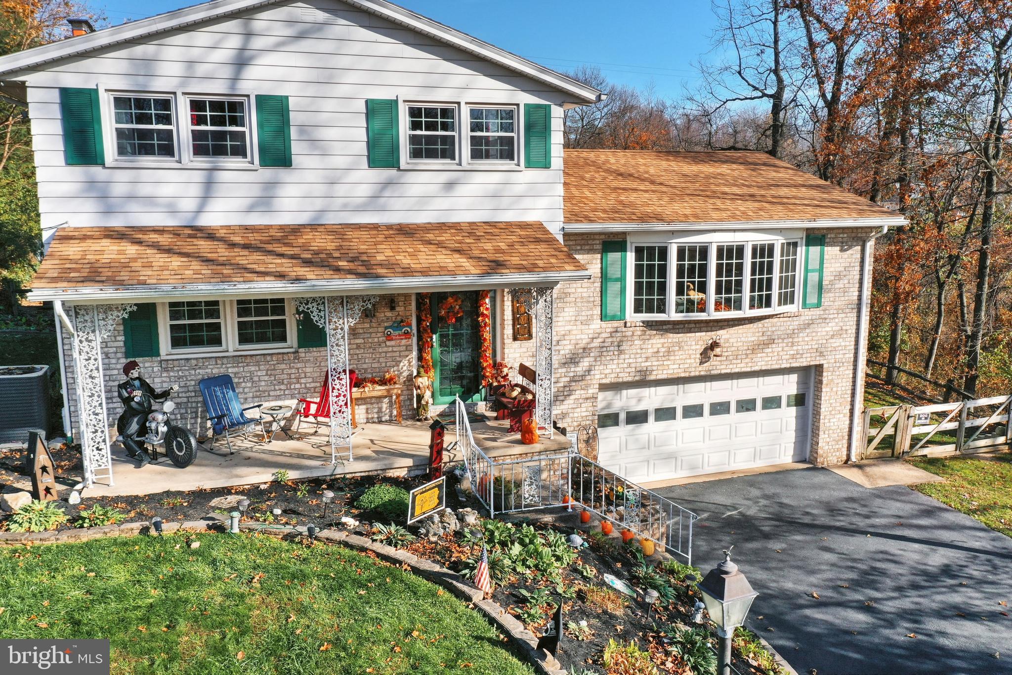 1140 Kalreda Road York, PA 17406 - Photo 2 of 51 Front of the house
