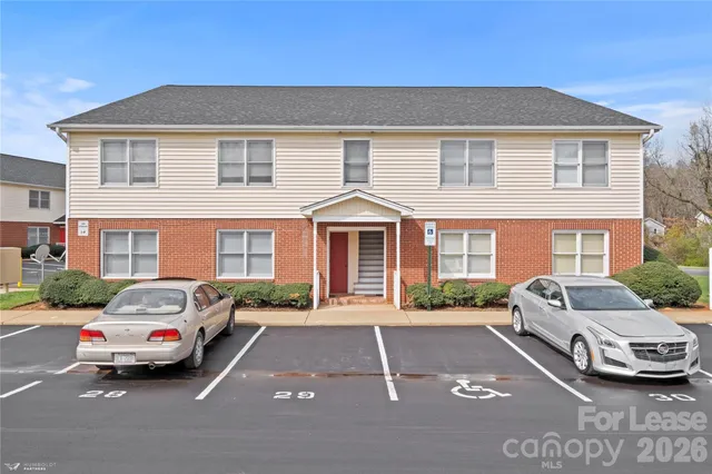 $1,095 | 200 Stroupe Road, Unit N, Gastonia, NC 28056