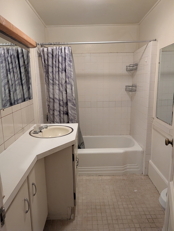 127 Bay State Road, Unit B Boston, MA 02215 - Photo 3 of 10