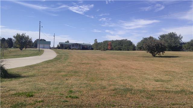 344 East Biggs Road Portland, TN 37148 - Photo 2 of 17