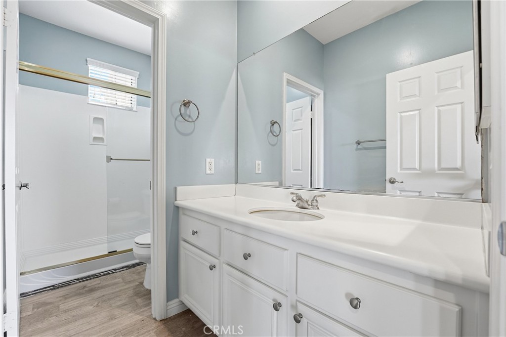 950 Manor Way Corona, CA 92882 - Photo 32 of 80