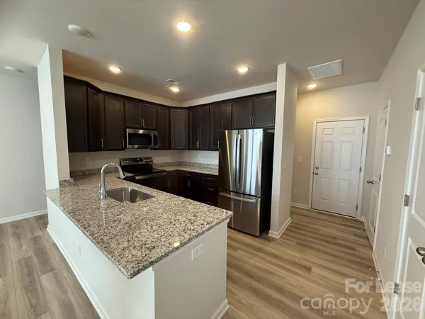 $1,900 | 1111 Bartholdi Drive, Gastonia, NC 28054