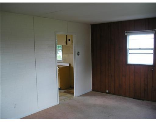 727 South Burnett Road Springfield, OH 45505 - Photo 3 of 8 Gallery Image 3