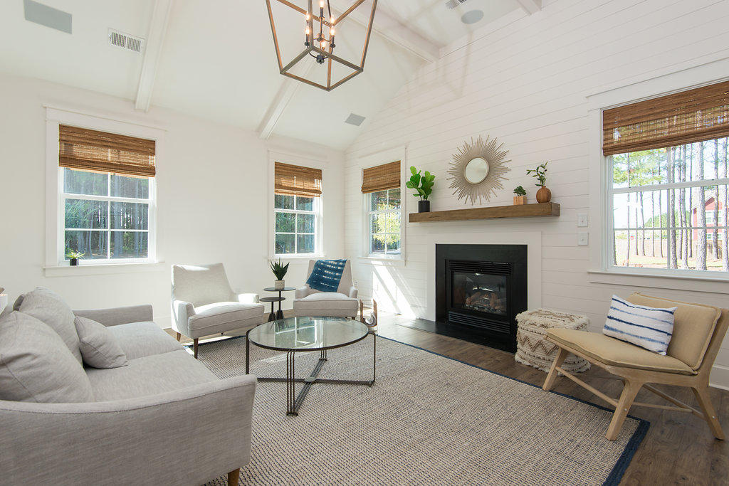 421 Ribbon Road Summerville, SC 29483 - Photo 12 of 32 PHOTO OF SIMILAR HOME