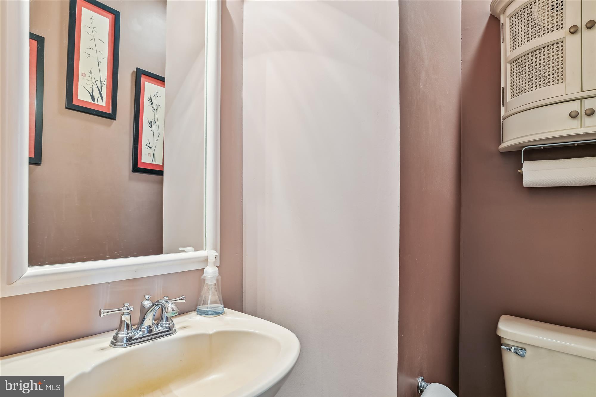 1479 Old Hickory Road Annapolis, MD 21409 - Photo 21 of 39 Powder Room