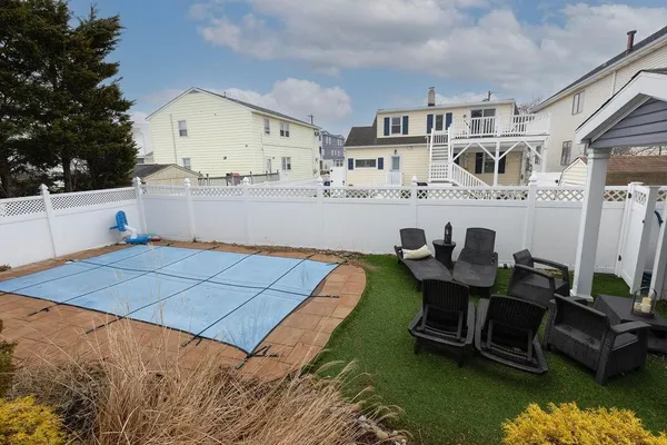 $2,100,000 | 208 East 4th Avenue, North Wildwood, NJ 08260