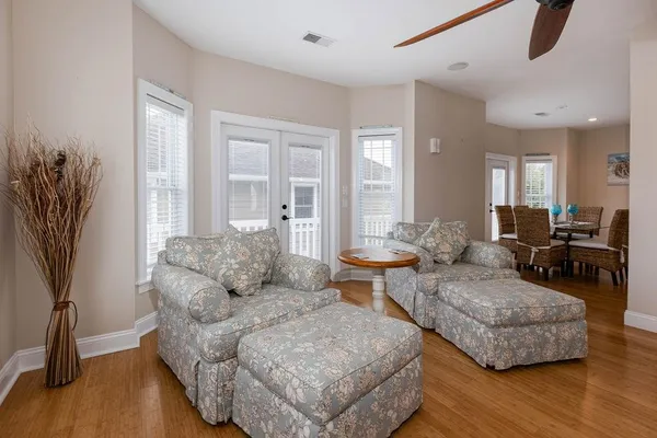 $2,100,000 | 208 East 4th Avenue, North Wildwood, NJ 08260