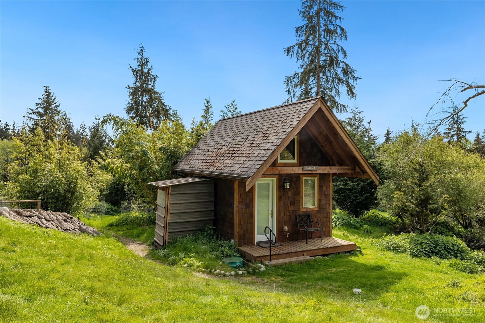 411 Peters Road Greenbank, WA 98253 - Photo 32 of 40 Gallery Image 32