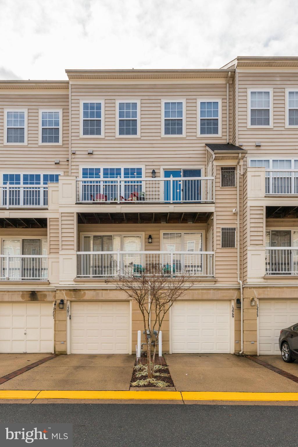 12071 Trumbull Way, Unit 20716 Reston, VA 20190 - Photo 24 of 24 Exterior (Rear)