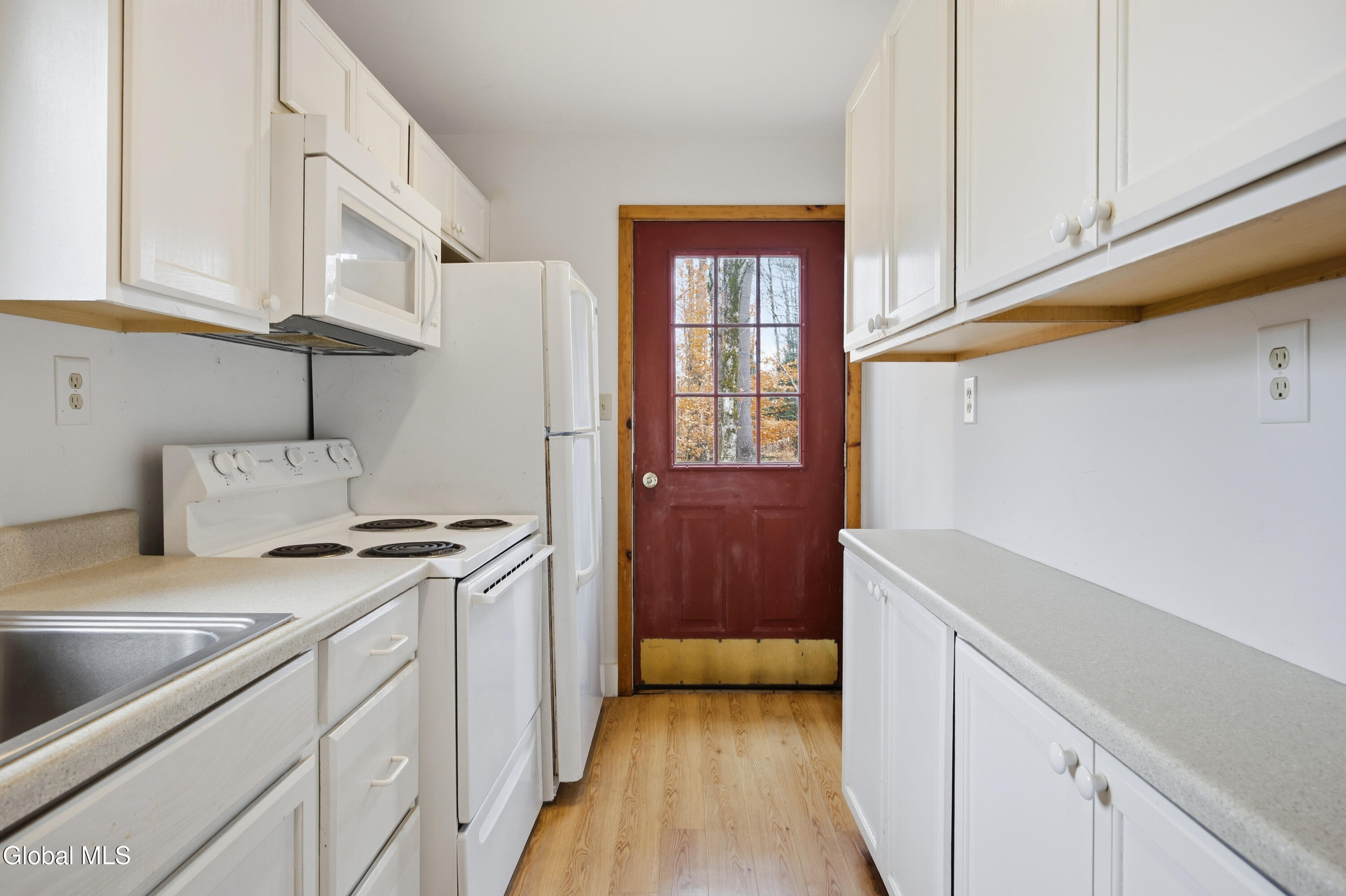 175 Wilton Road Greenfield, NY 12833 - Photo 12 of 24 1 (14)