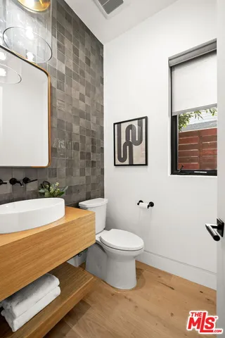 $3,995,000 | 12506 Appleton Way, Los Angeles, CA 90066